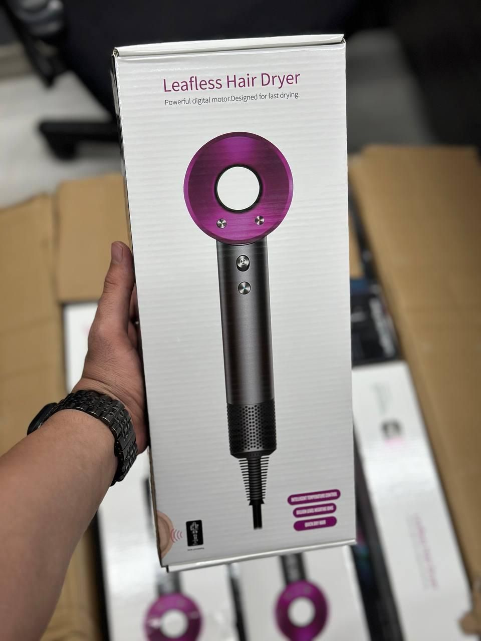 سشوار حرفه ای طرح دایسون