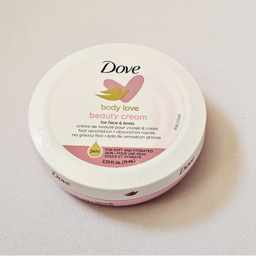 کرم مرطوب کننده تغذیهکننده داو صورت و بدن ۷۵ میلیلیتر | Dove body Live beauty cream