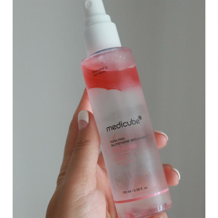 میست سرم PDRN روشن کننده گلوتاتیون مدی کیوب Medicube PDRN Pink Glutathione Serum Mist اصلی و اورجینال