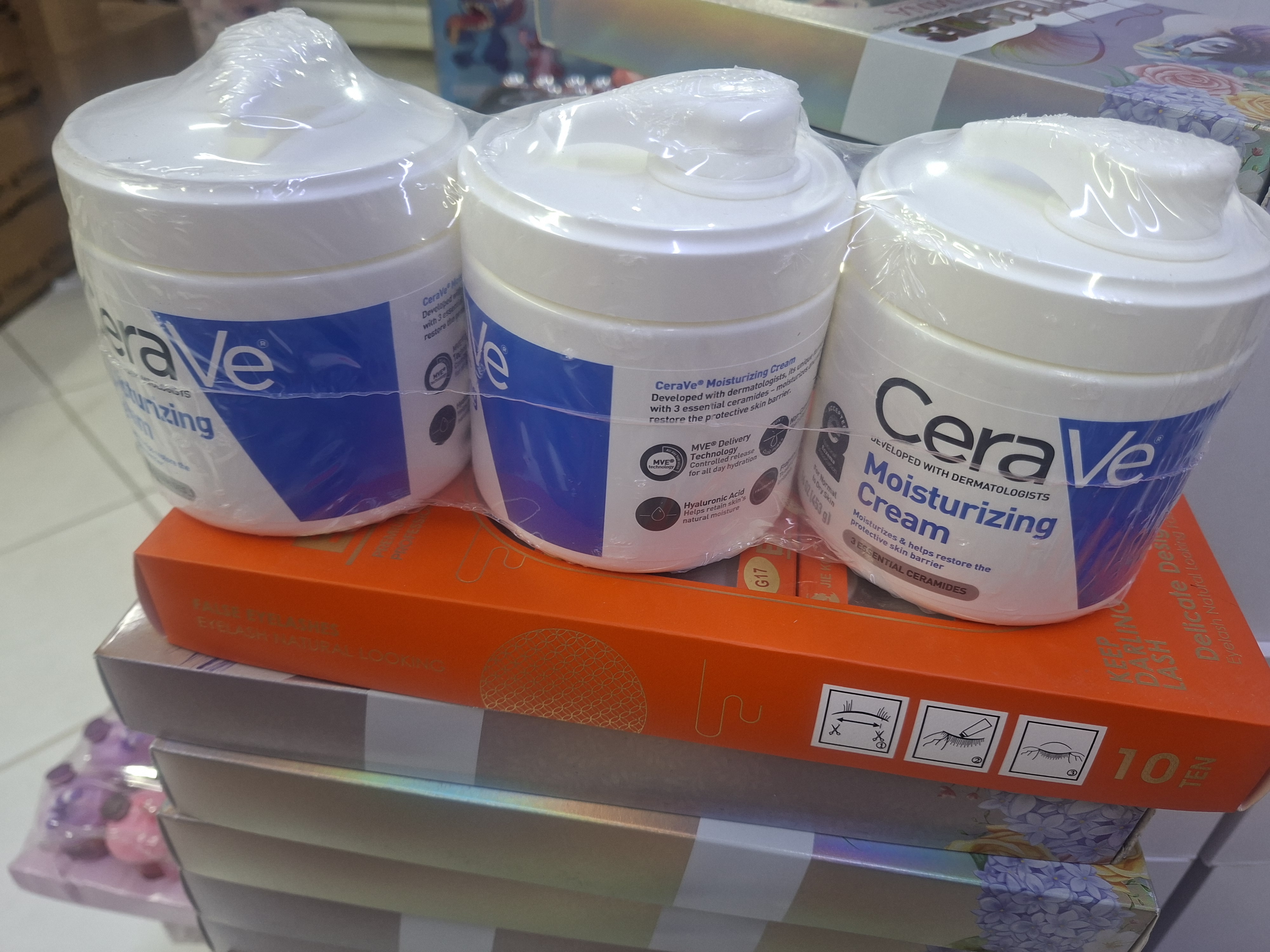 کرم‌مرطوب کننده اصلی مخصوص پوست نرمال تا خشک حجم ۴۷۳ اصلی به شرط ضمانت
