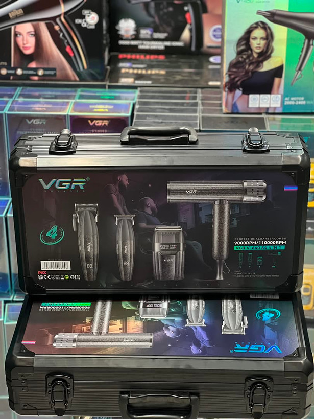 ست 4عددی سشوار،شیور و ماشین اصلاح وی جی آر مدل V-640 S4
