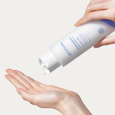 کرم صورت ATOBARRIER 365 HYDRO ESSENCE 200 ML اسانس مرطوب کننده شدید که سد پوستی را تقویت می کند AESTURA
